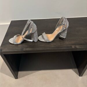 Gianni Bini Silver Strappy Heels size 7.5